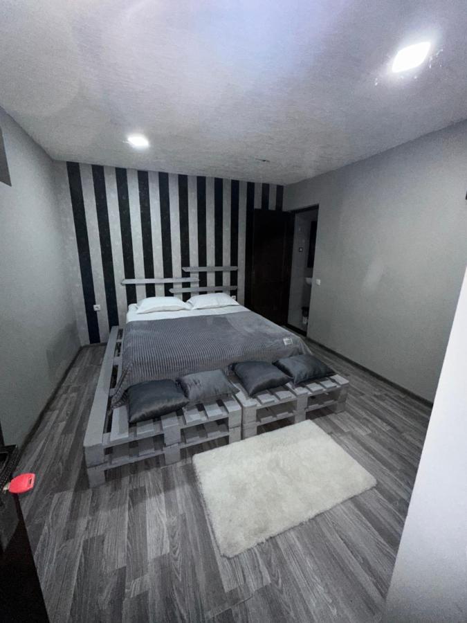 Positive Hotel Borjomi Luaran gambar